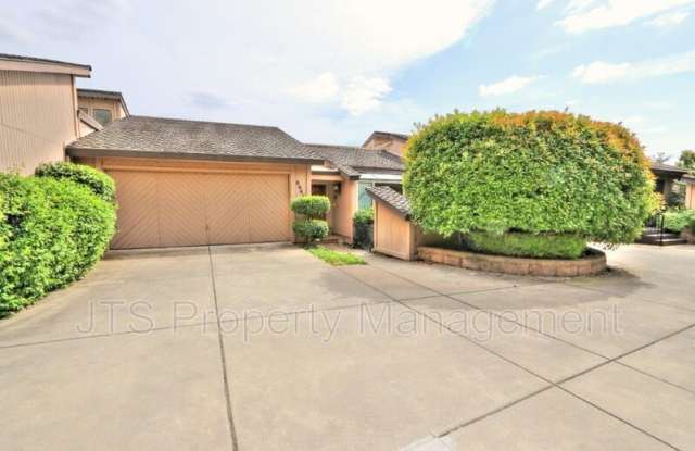 8944 Cliffside Lane Gallery 1
