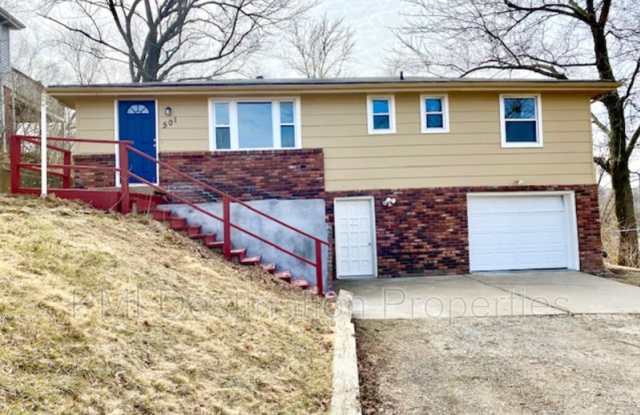 501 Arehart Ln - 501 Arehart Lane, Platte City, MO 64079