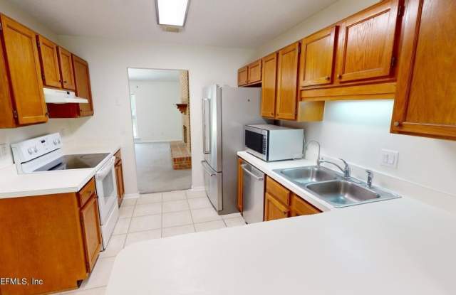 1837 RAMBLING RIDGE Lane Gallery 4