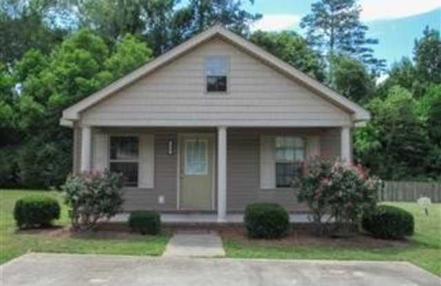 500 East St photos photos