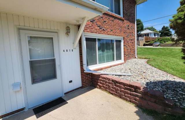 4810 Orchard Avenue photos photos