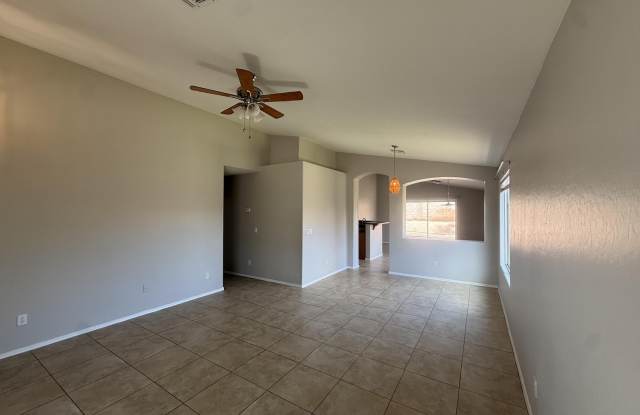 1555 S 229TH Court Gallery 4