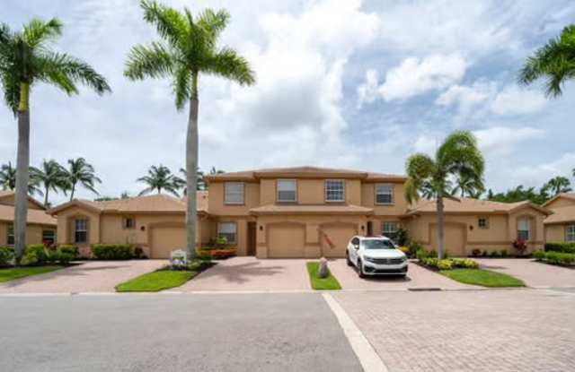 7880 Lake Sawgrass Loop Apt 5212 Gallery 1