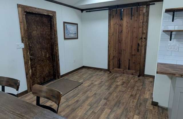 Manufactured home. Updated with a modern touch Gallery 3