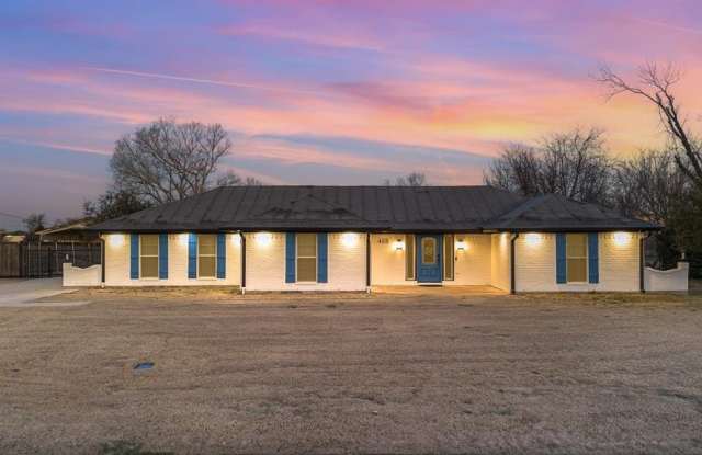 425 Wolf Run Court photos photos