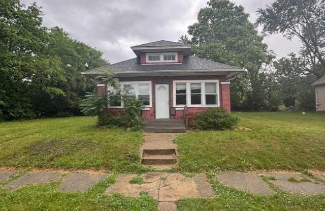 2 Bedroom 1 Bathroom House photos photos