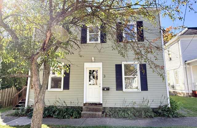 445 East Silver Street - 3 Gallery 2