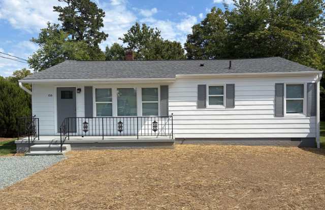 Beautifully Renovated 3 Bedroom, 2 Bathroom House in Burlington! photos photos
