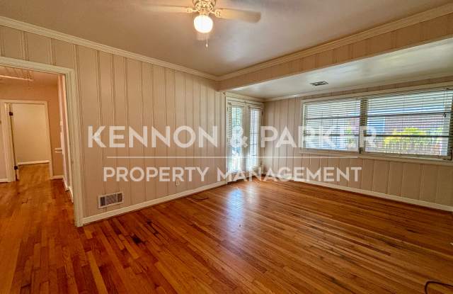 1810 Saint Elmo Dr Gallery 4