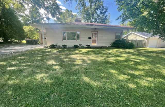 1822 E. 2nd St. photos photos