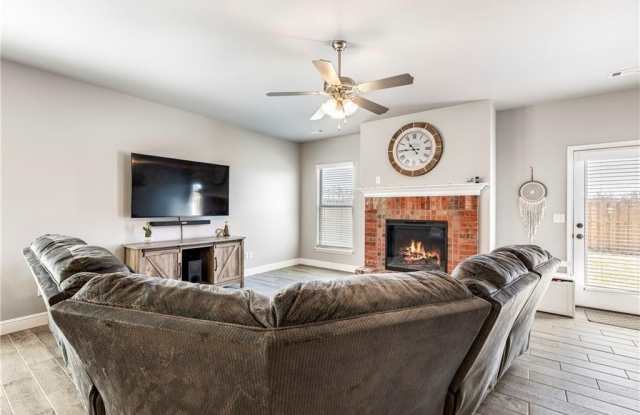 2041 Tallgrass Terrace Gallery 3