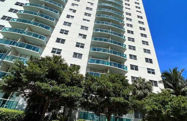 19370 Collins Avenue photos photos
