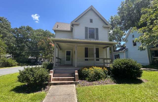 3BR 2BA Home in Fisher Park photos photos