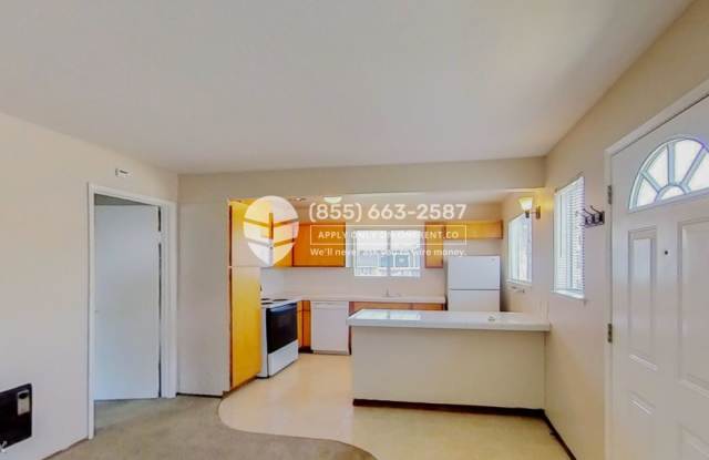 464 Bryan Avenue Unit E Gallery 4