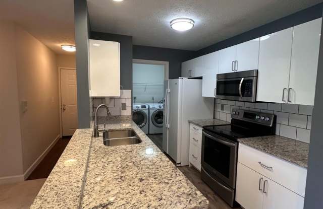 8500 Island Pines Place Gallery 2