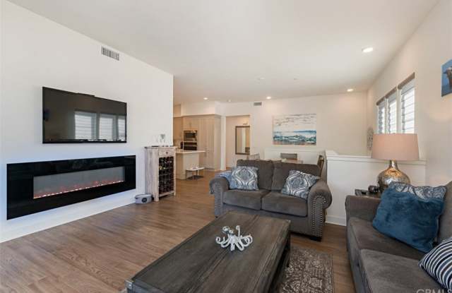 111 Doheny Way Gallery 4