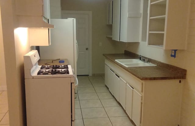 4440 N 50th Ave - 4440 North 50th Avenue, Phoenix, AZ 85031