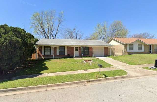 Beautiful 3 bedroom in Tulsa! - 2758 South 133rd East Avenue, Tulsa, OK 74134