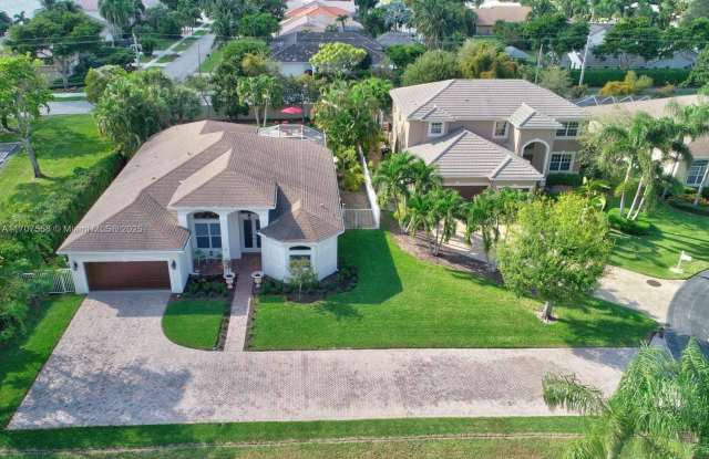 18 Lake Eden Dr - 18 Lake Eden Drive, Boynton Beach, FL 33435
