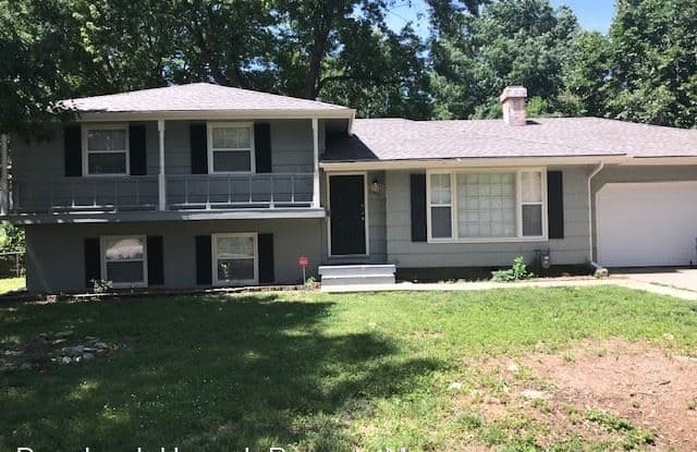 6302 E 102nd Street - 6302 East 102nd Street, Kansas City, MO 64134