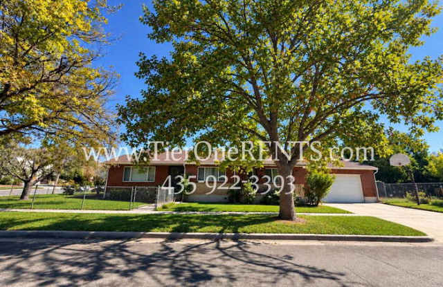 2105 Wellington Street East Gallery 1
