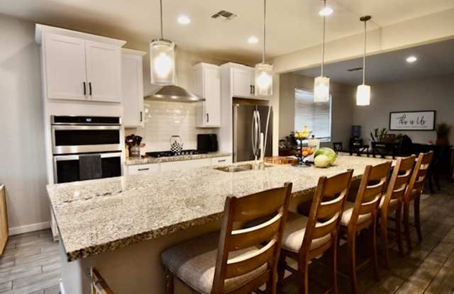 Beautiful 3 bedroom single level home! photos photos
