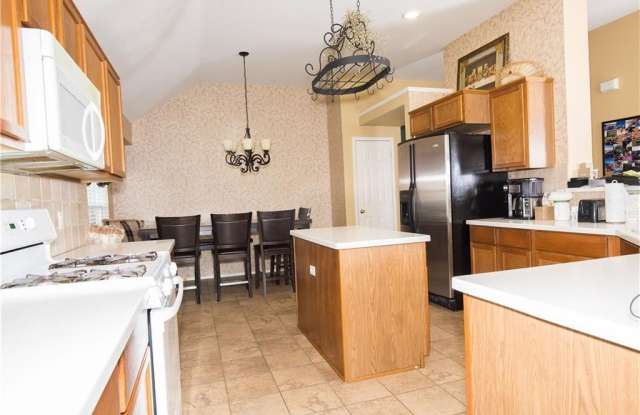 2508 Persimmon Drive Gallery 4