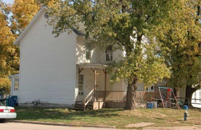 1713 Earl Avenue - A photos photos