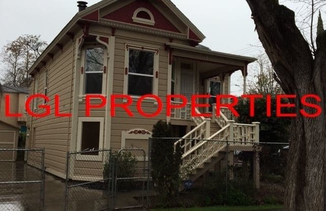 1922 4th St - 1922 4th Street, Sacramento, CA 95811