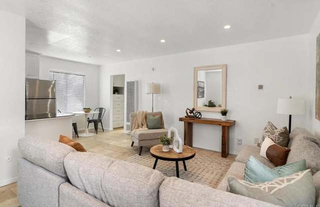 4262 Wilson Avenue photos photos