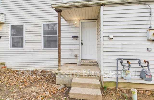 9042 Maple Grove Rd photos photos