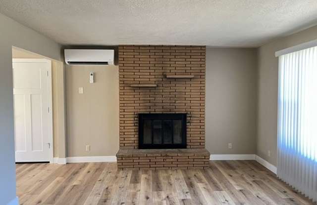 3Bd/1Ba Single Story Home - Move In Ready!! Gallery 4