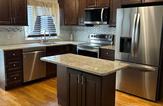 3 Perry Ave Taunton 3 Bedroom, 2 bathroom Single family Home photos photos