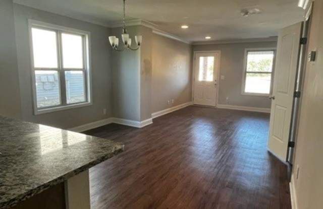 Affordable 2-Bedroom Townhome in the Heart of Lebanon, TN! photos photos