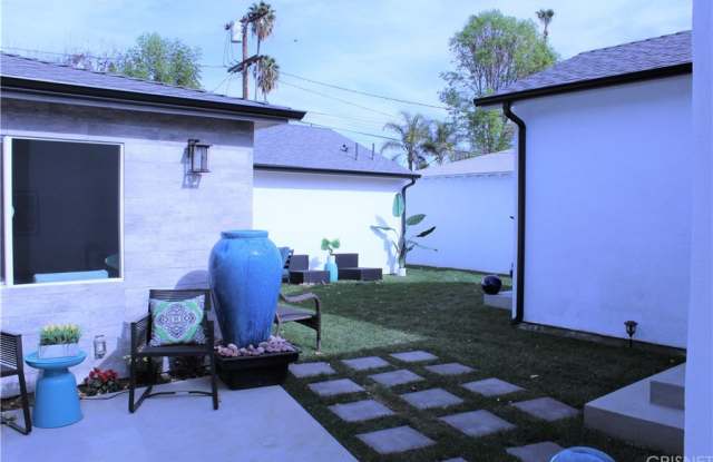 14325 Miranda Street Gallery 3