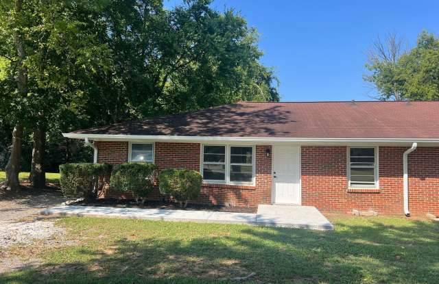 1811 Battleground Drive photos photos