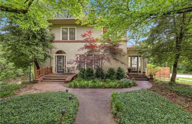 402  W Ila  ST photos photos