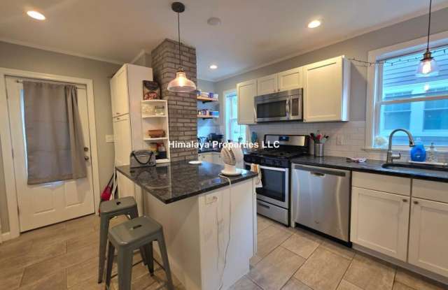 17 Frederick Ave. photos photos