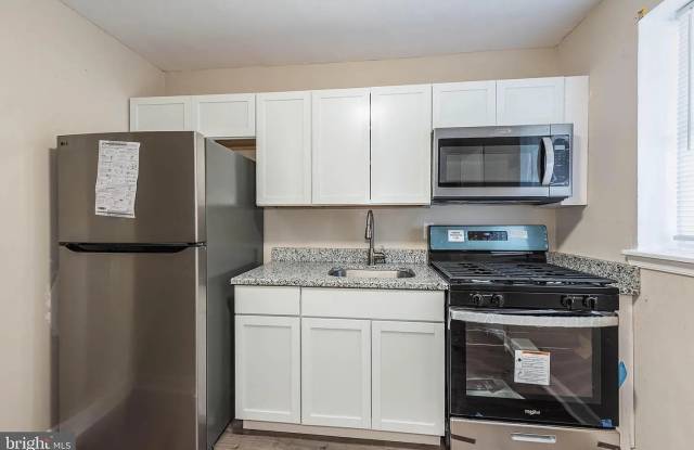 1737 North Dallas Street - 1 Gallery 4