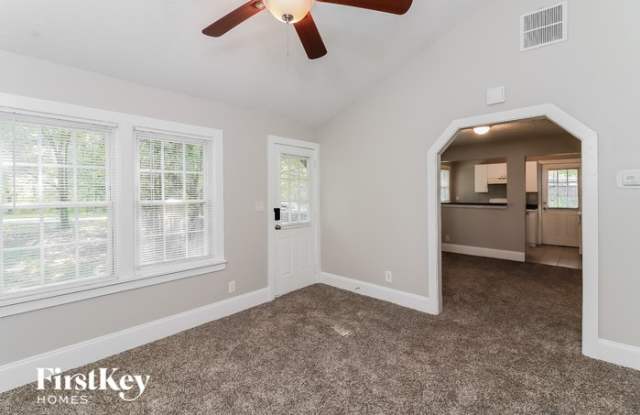 5886 Ridge Drive Southeast Gallery 4