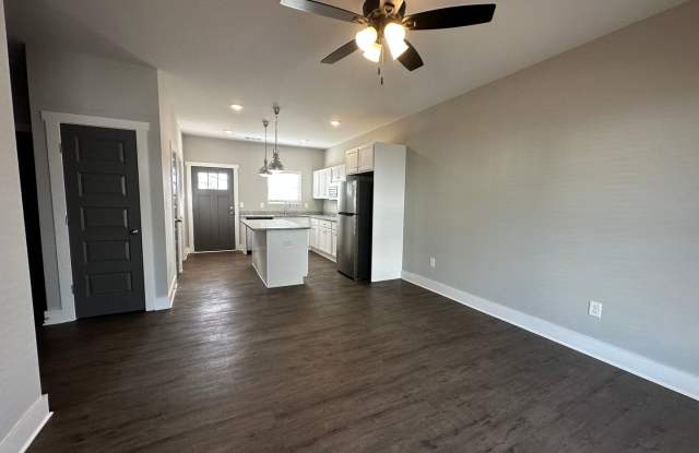 PRE-LEASING AUGUST 10TH 2027! Gallery 4