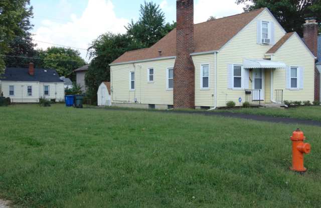 1708 E Kossuth Street Gallery 3