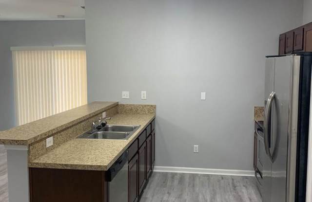 3711 Kirkpatrick Circle #5 Gallery 2
