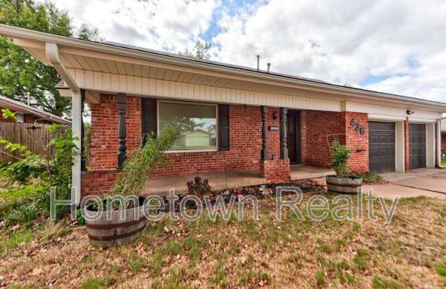 436 W Silver Meadow Drive Gallery 2