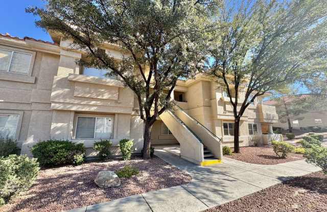 Spacious 2 bedroom condo with detached garage!! photos photos