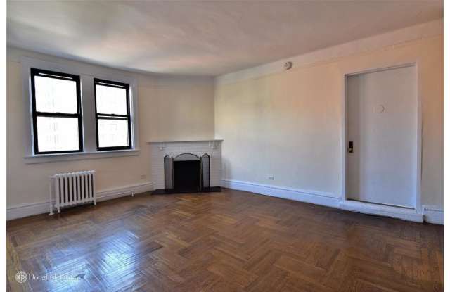 237 East 20th Street apt #8D Gallery 3
