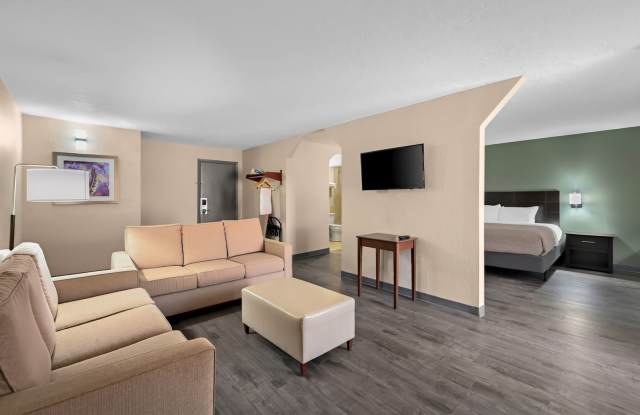 QUALITY INN FORT MYERS EXTENDED STAY HOTEL Gallery 4