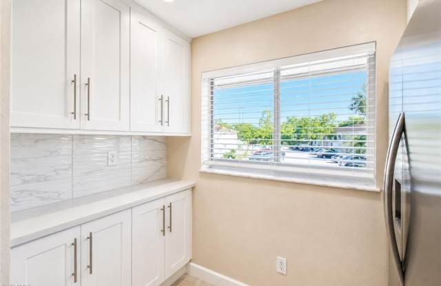 2360 Naples Trace Cir Gallery 4