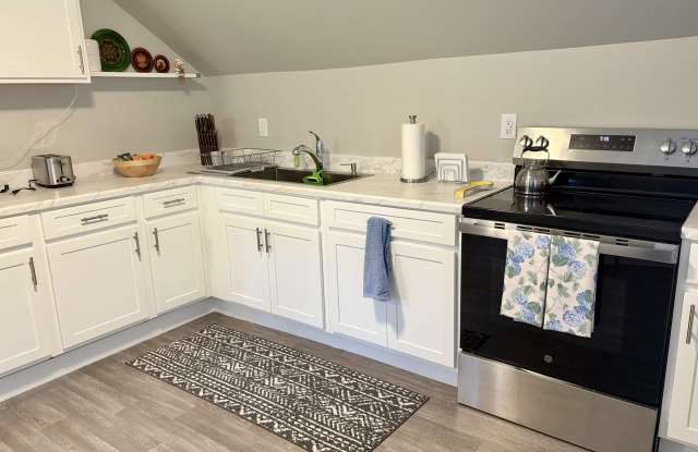 76 South Whittlesey Avenue photos photos
