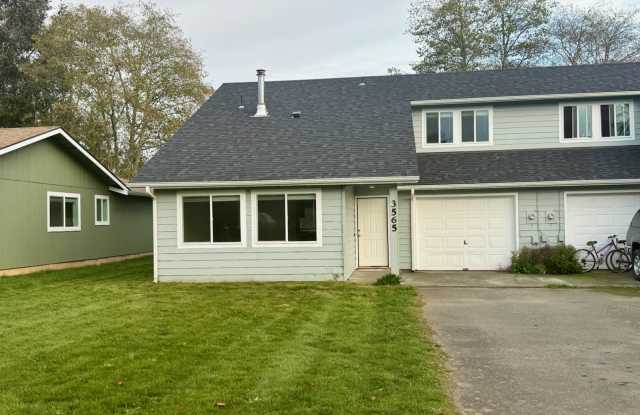 3565 Movie Ln - 3565 Movie Lane, Del Norte County, CA 95531